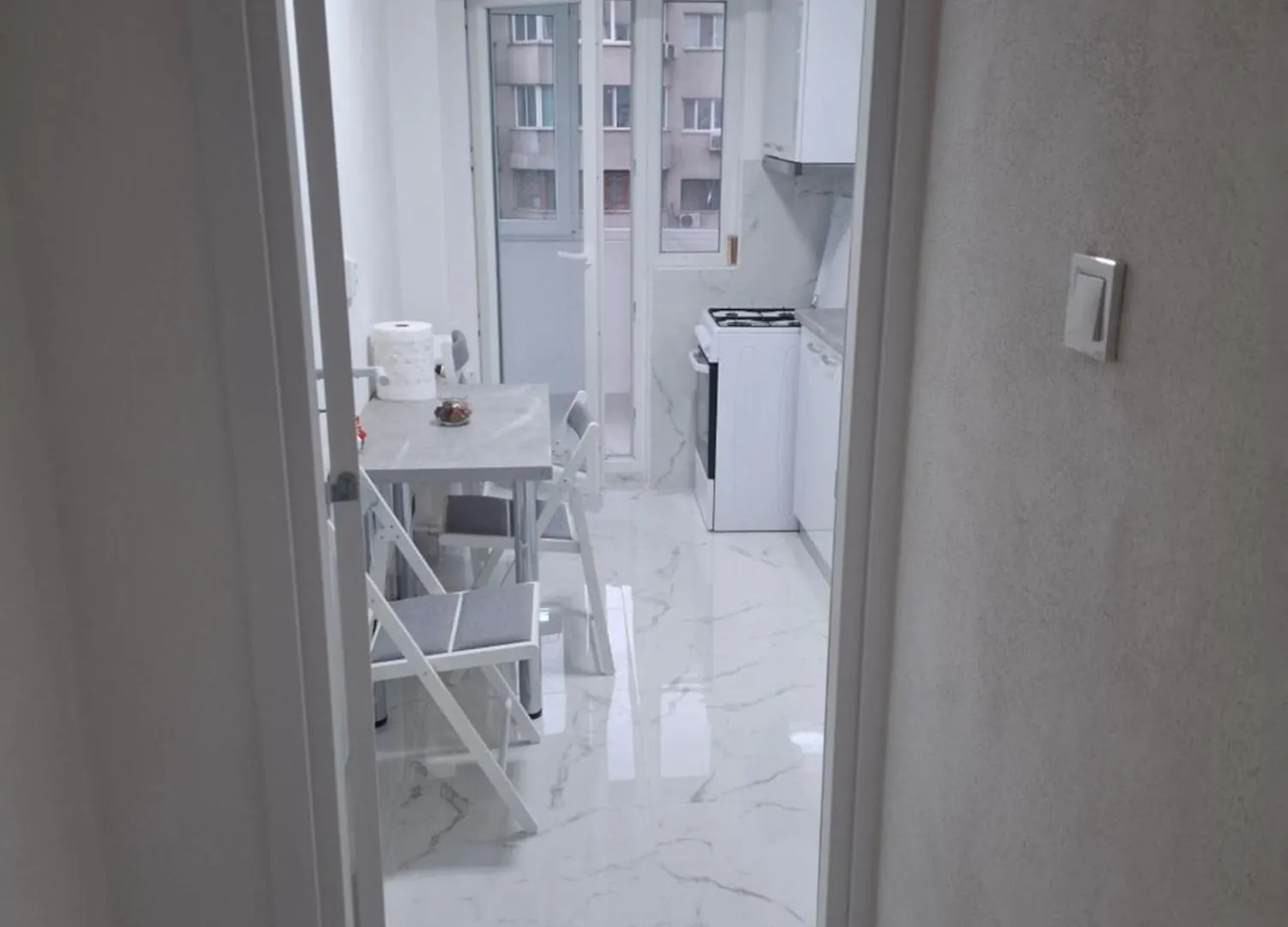 Apartment, 3 rooms, nearby Piata Victoriei and Gara de Nord Bucharest