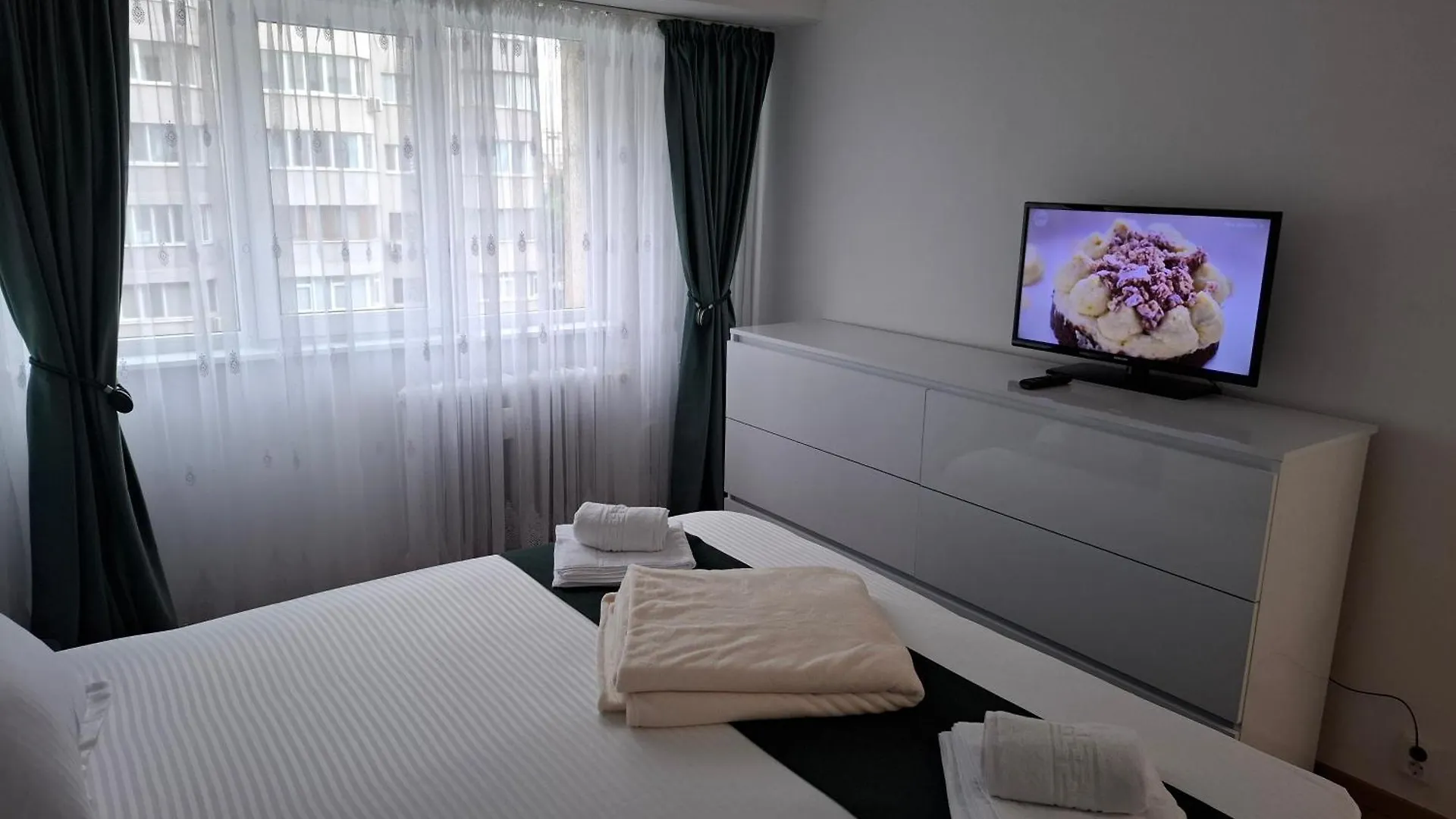 Apartman Apartment, 3 rooms, nearby Piata Victoriei and Gara de Nord Bukarest Románia